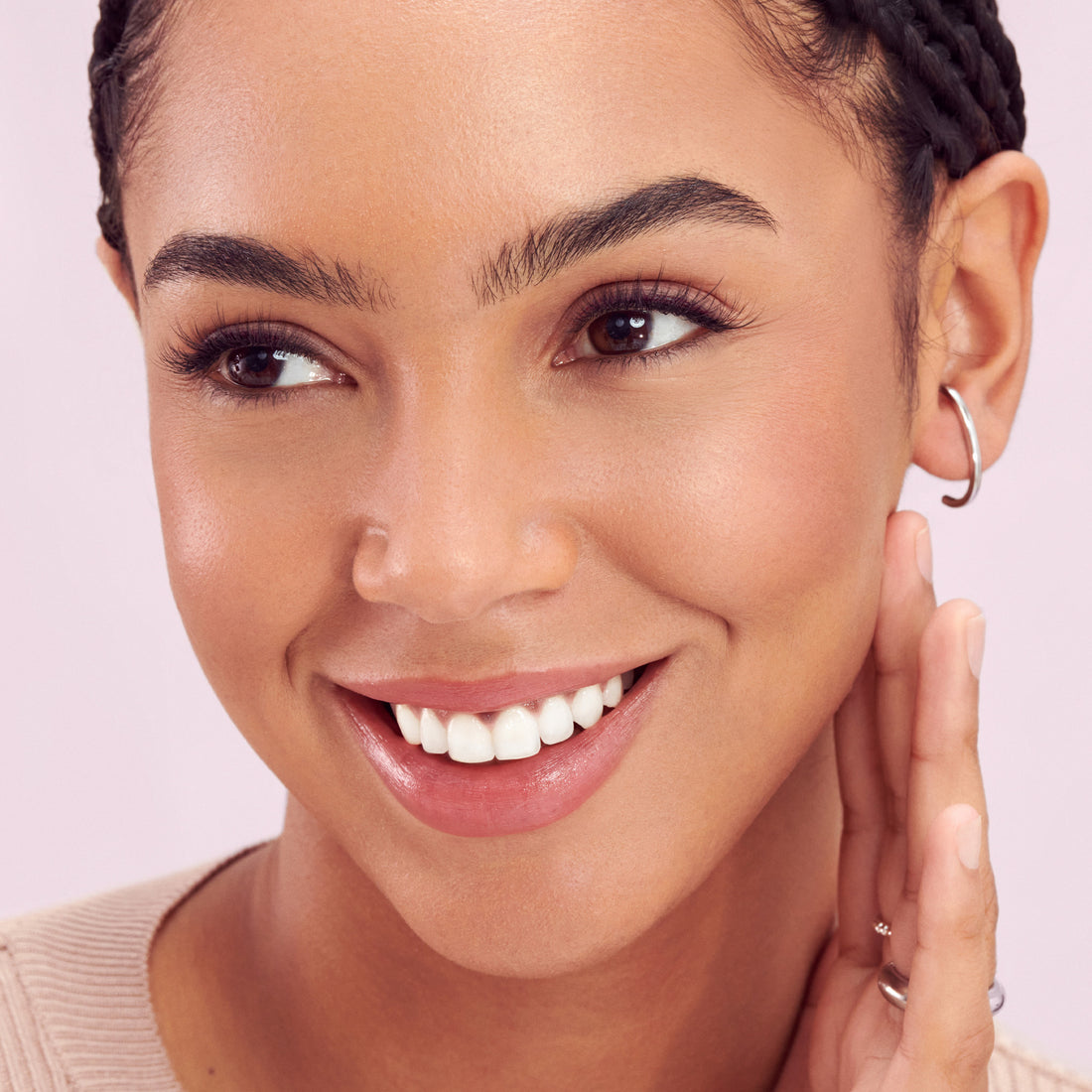 the new natural half lash freckles
